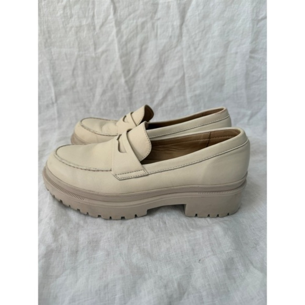 Portland Leather Patina Zoe Chunky Loafer in Bone White Chunky Lug Platform 38 - Picture 3 of 12